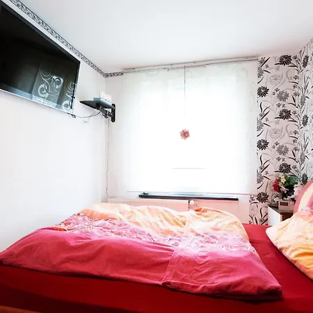 Deutsche Messe - Private Exhibition Center Homestay Hannover